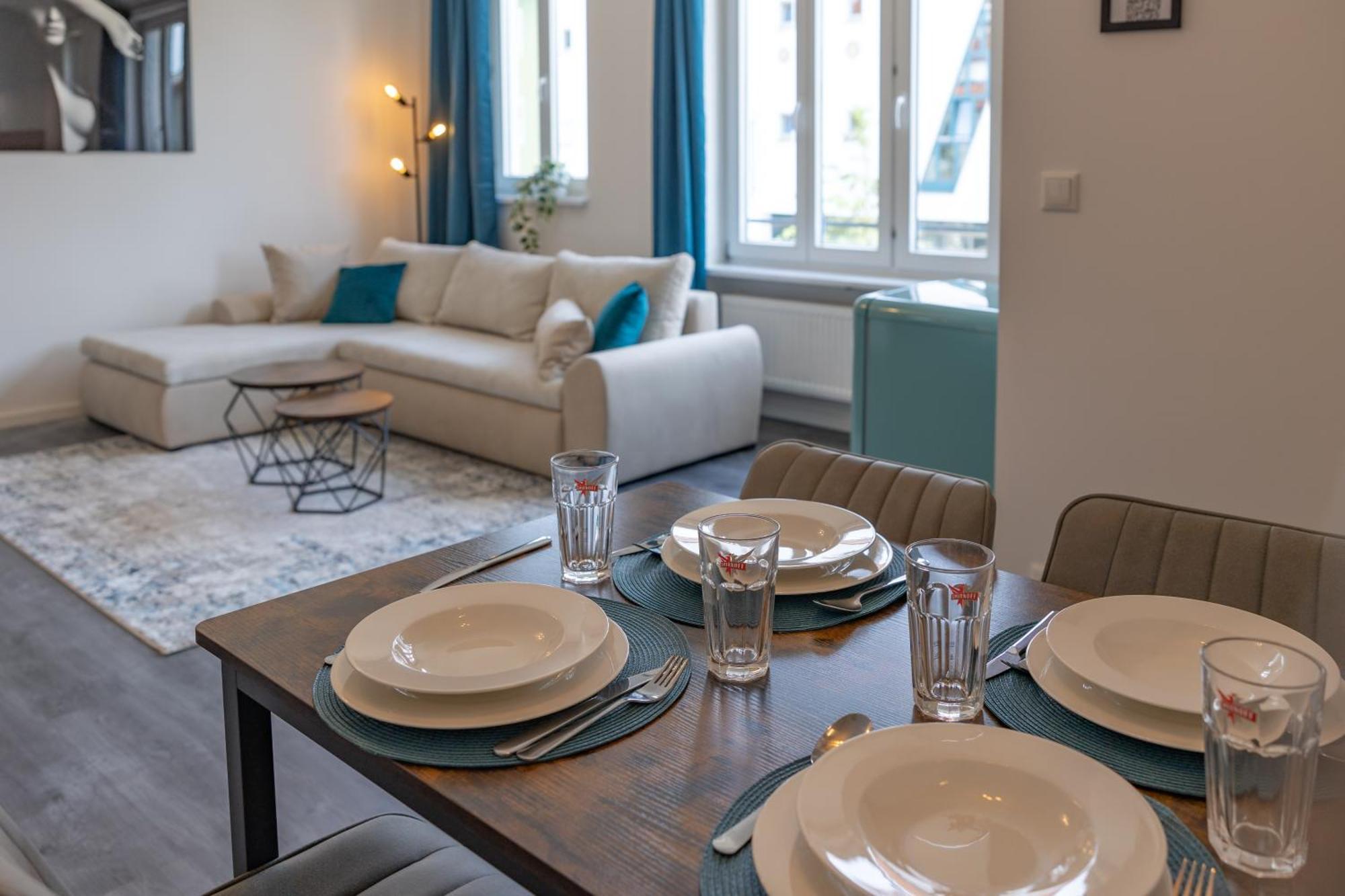 Sweethome - Maisonette Apartment, Parkplatz, Wifi, Naehe Zentrum Фюрстенфельдбрукк Экстерьер фото